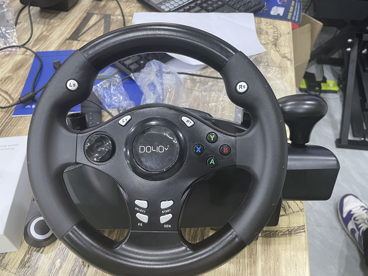 Exploring the R270 Steering Wheel Classic Black Design and Multifunct